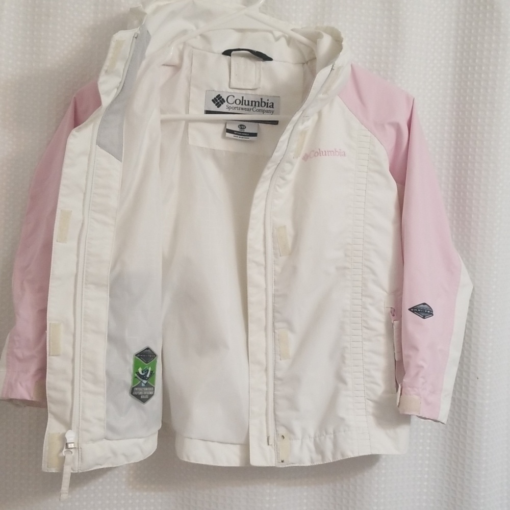 Columbia| Girls Waterproof Winter Cold Jacket - Picture 2 of 4